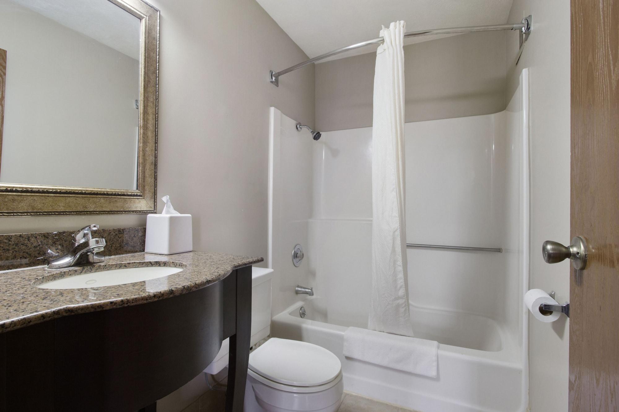 Red Lion Inn & Suites Olathe Kansas City Eksteriør billede