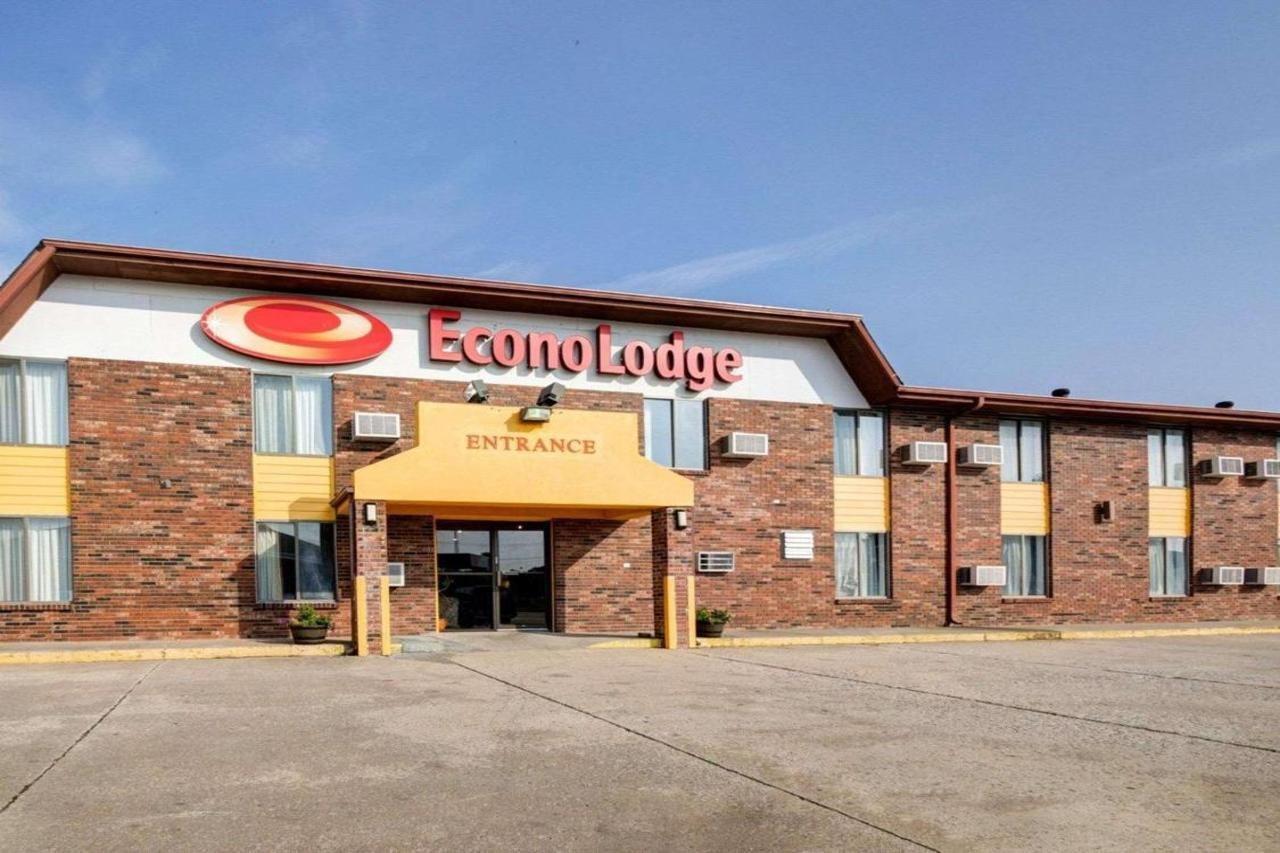 Red Lion Inn & Suites Olathe Kansas City Eksteriør billede